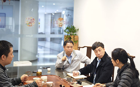 协会南海区“益晒你”企业服务站（政务服务专委会）与大沥行政服务中心互访交流